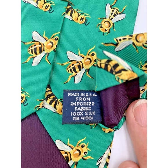 Polo‎ by Ralph Lauren Men's Tie Green Bee Print Handmade 100% Imported Silk USA - Picture 6 of 8